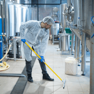 Limpieza en instalaciones y equipamientos industriales - SSCI011PO