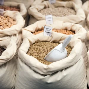 Aprovisionamiento y almacenaje de alimentos y bebidas en el bar (UF0060)