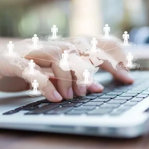 Marketing y reputación on-line: Comunidades virtuales (COMM085PO)