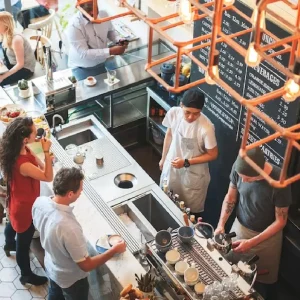 Elaboración y exposición de comidas en el bar-cafetería (MF1049_2)